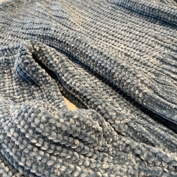 Big Girl /Small Woman sweater. Size XS. Very comfortable and relax fit. - Picture 5 of 5